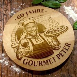 Personalisiertes Pizzabrett mit Gravur